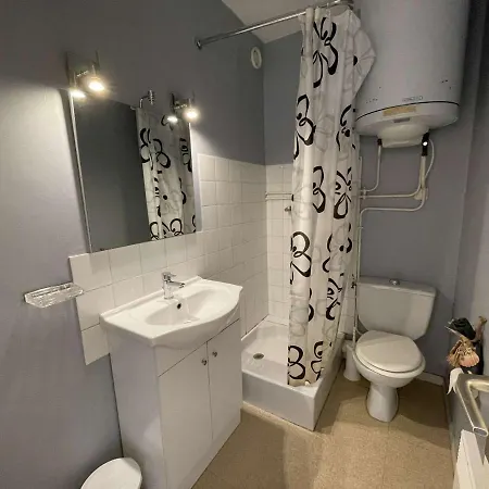 2 Pers, Balcon, Parking, à 200m - Fr-1-224c-442 * Saint-Jean-de-Monts